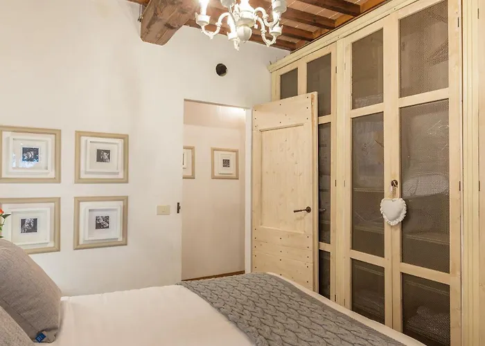 Torre Ginestre 12, Emma *